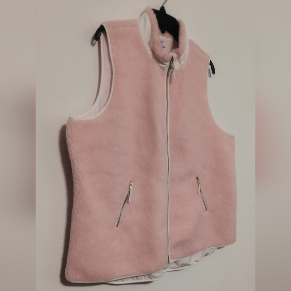 Light Pink Faux Fur Vest / Size 2X / EUC - Picture 2 of 7
